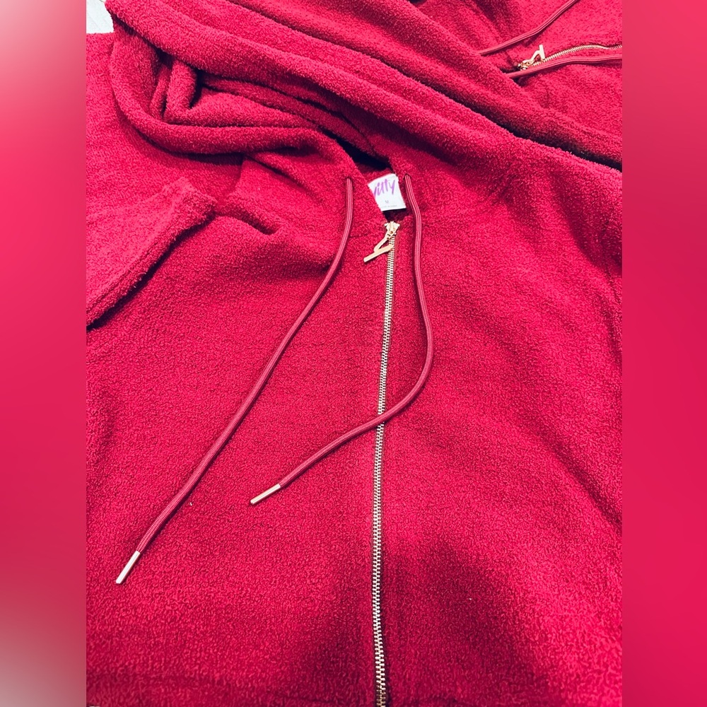 NWOT Pet Me Heart Red Yitty Zip-Up Sherpa Hoodie Onesie New Never Worn